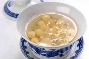 Chè tổ yến sào hạt sen